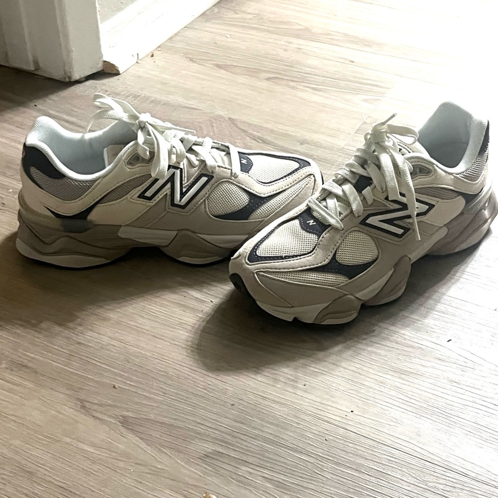 New balance 9060